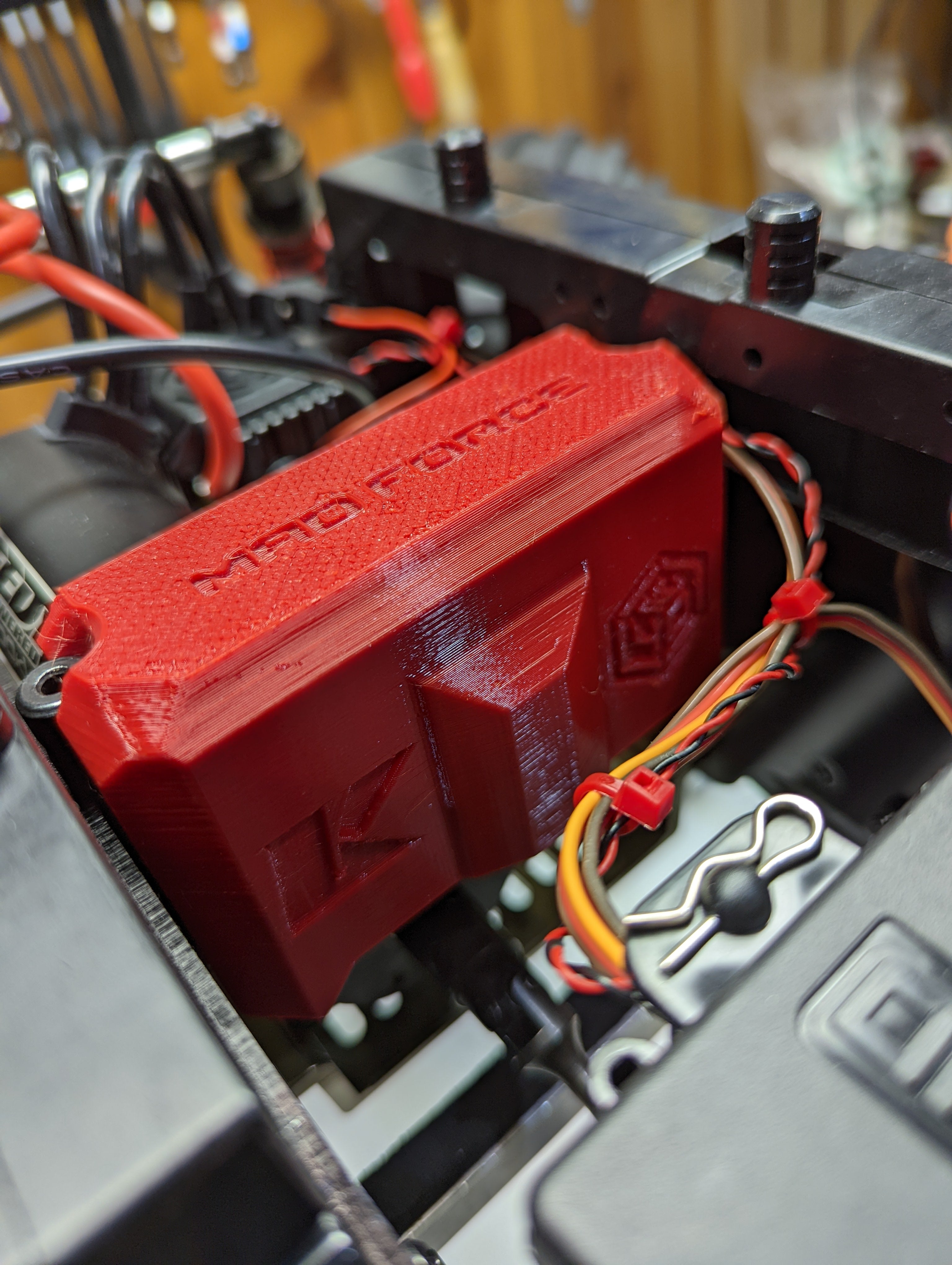 Kyosho USA-1 Mad Force/Crusher VE Gear Debris Cover image 1