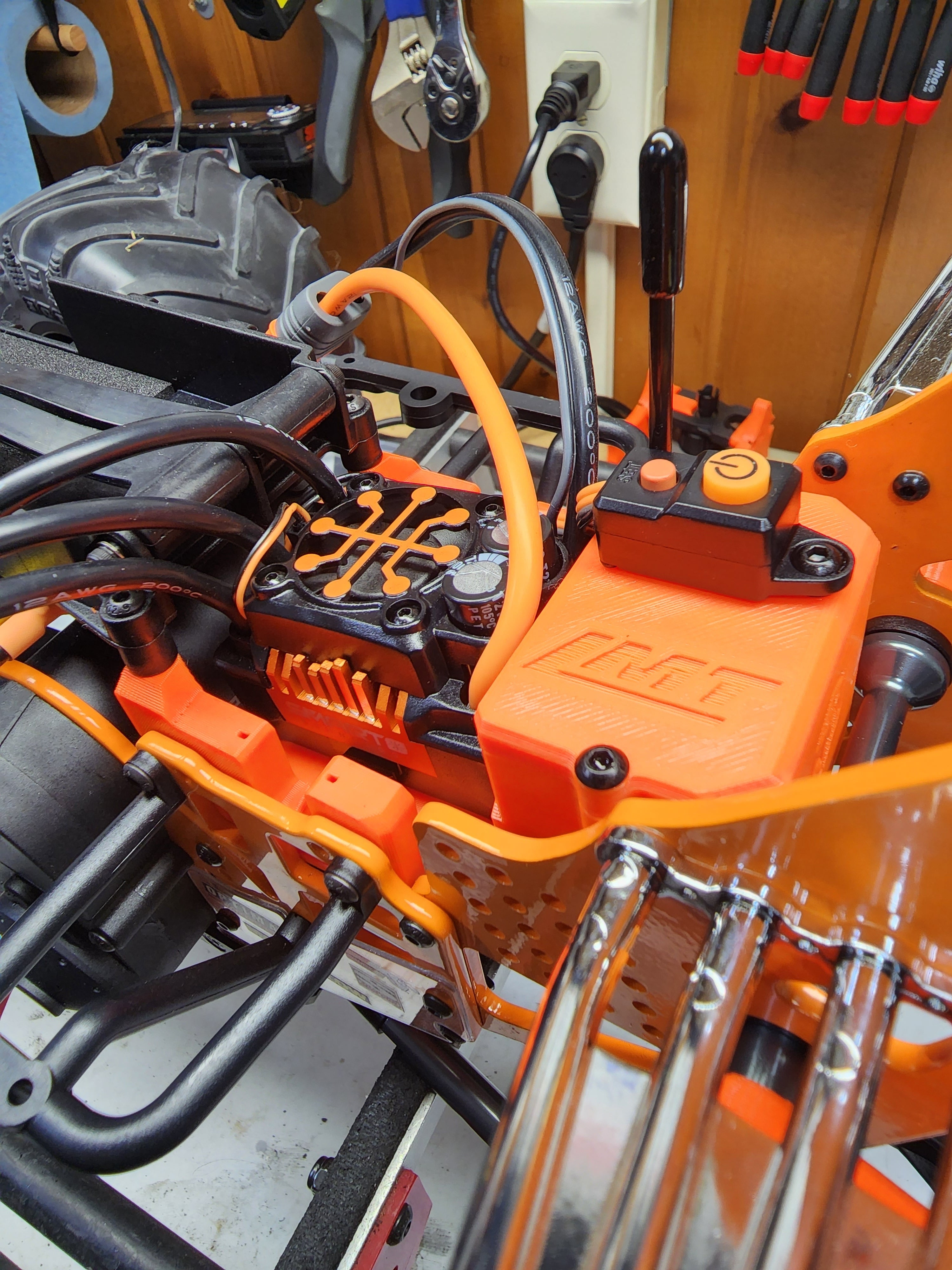 LMT 1.0 and 2.0 Low Center of Gravity LCG ESC Mount and Radio Box image 1